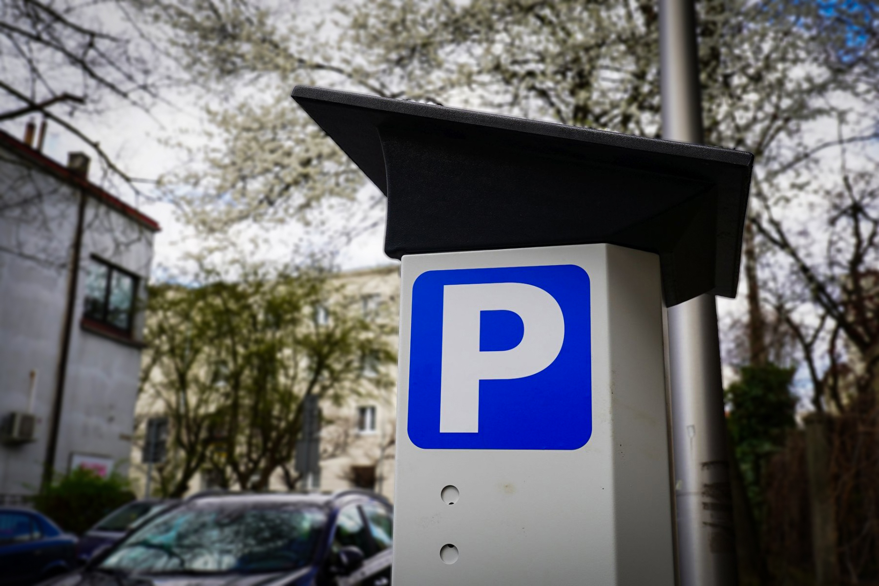 Parkingi w Katowicach Sprawdzamy gdzie i za jaką cenę można