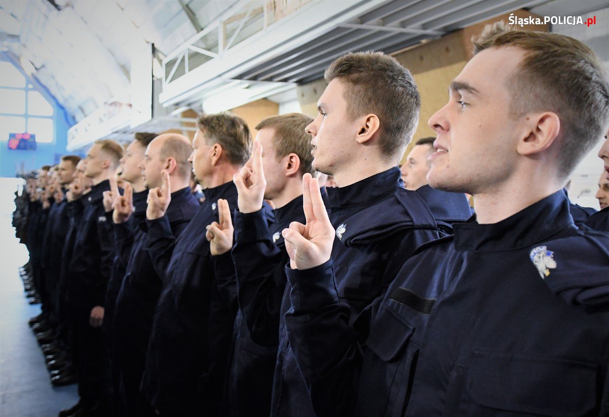 Fot. Śląska Policja. Ślubowanie nowych policjantów w Katowicach