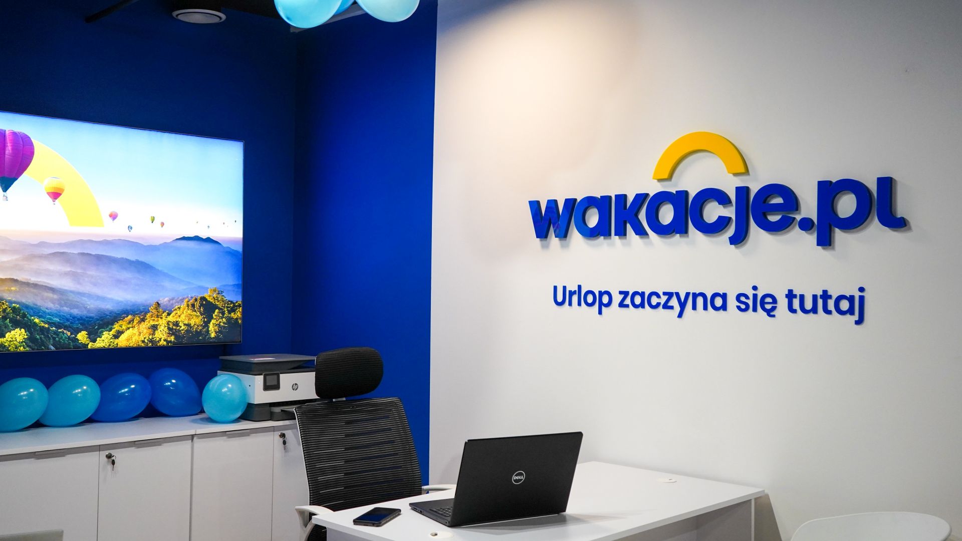 Fot. mat pras. W CH 3 Stawy możemy już skorzystać z oferty biura podróży Wakacje.pl