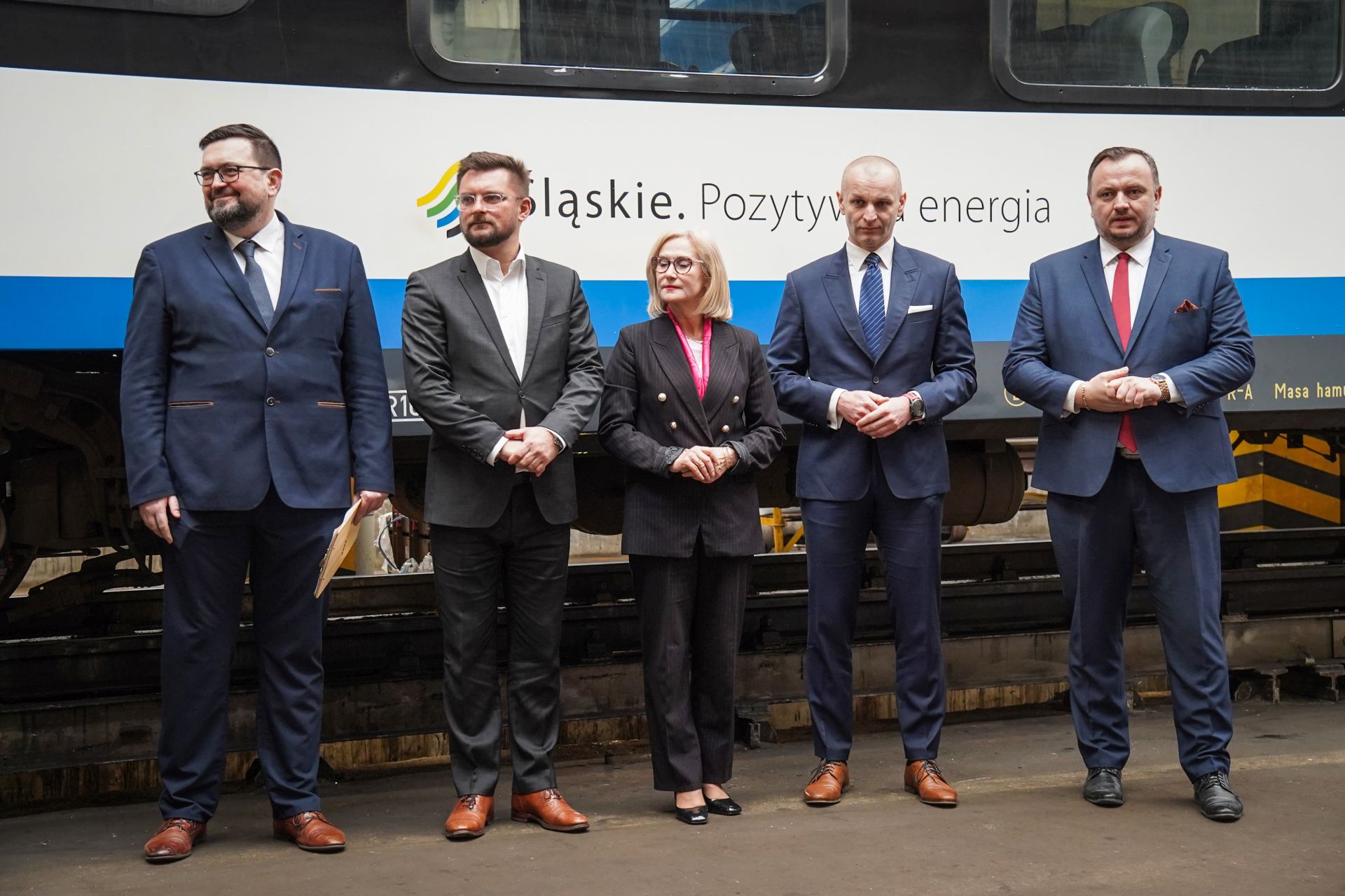 podpisanie umowy na dostawę nowych pociągów Kolei Śląskich