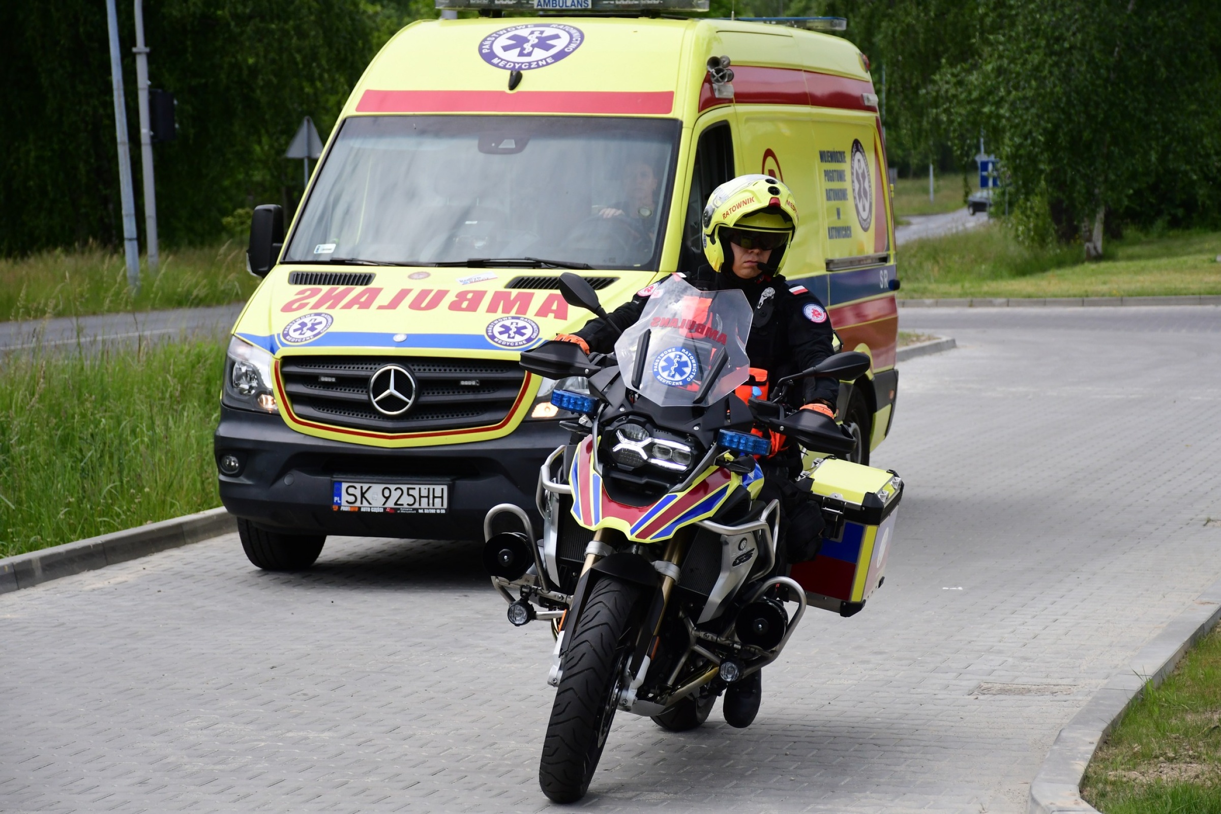 karetka i motoambulans