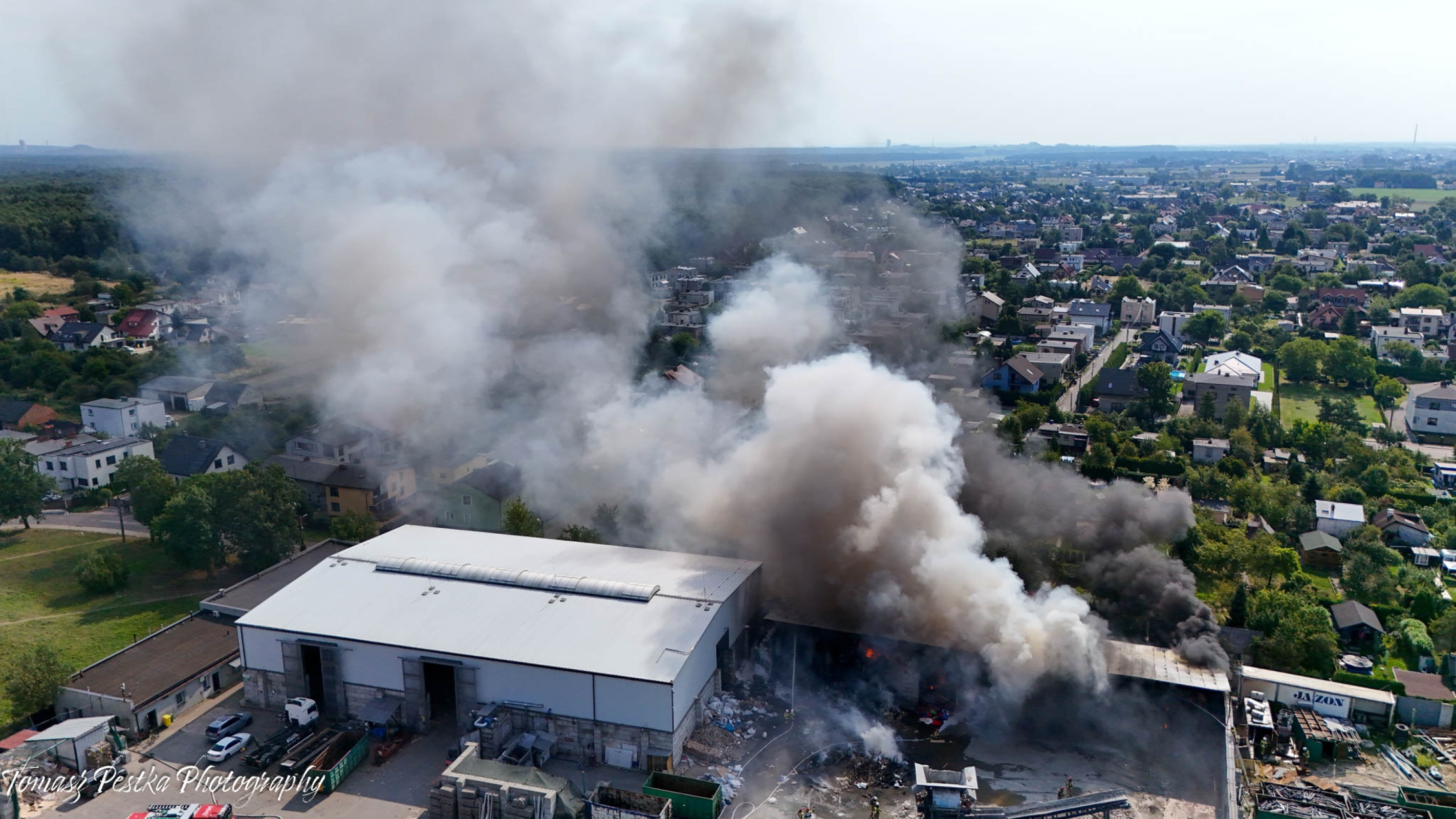 pożar składowiska makulatury tychy