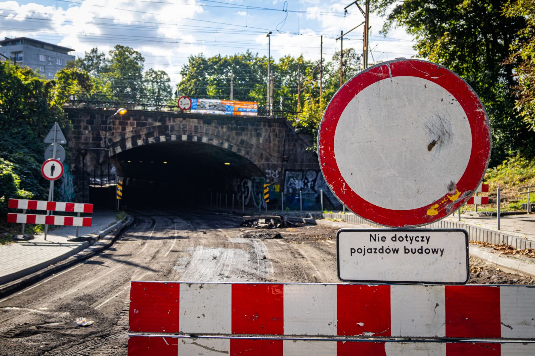 Przejście pod wiaduktem nad Kłodnicką będzie otwarte! Zmiany w organizacji ruchu od środy