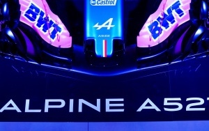 Bolid F1 jest już w salonie Alpine Katowice (3)