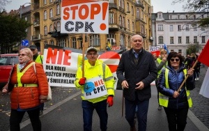 Protest przeciwko CPK w Katowicach [Listopad 2022] (15)