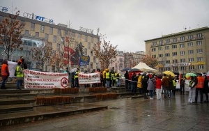 Protest przeciwko CPK w Katowicach [Listopad 2022] (9)