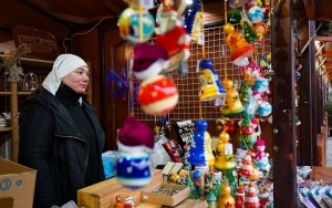 Ruszył Jarmark Bożonarodzeniowy na rynku w Katowicach (12)