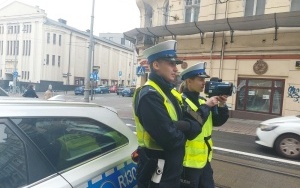 Sterfa TEMPO 30 w Katowicach. Policyjna akcja na ulicy Kochanowskiego (1)