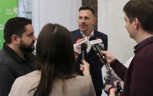 Sylwester w Chorzowie 2022/23. Konferencja prasowa zapowiadająca imprezę sylwestrową w Parku Śląskim (9)