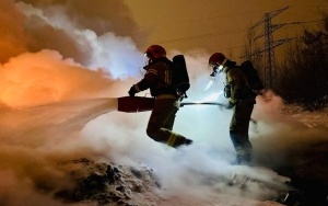 Pożar śmieci w Katowicach (4)
