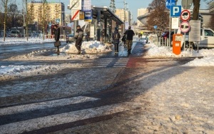 Odśnieżanie chodników w Katowicach. Kto jest za nie odpowiedzialny? (5)