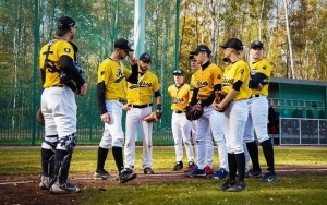 Trening baseballu na boisku Asnyka (2)