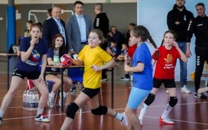 „My też gramy w ręczną” - turniej dzieci w Katowicach (4)