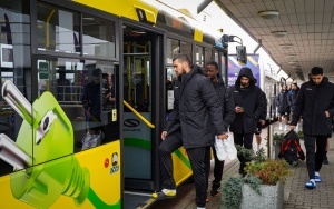 Piłkarze ręczni korzystają z autobusów PKM Katowice (3)