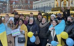 Ukraińcy manifestowali na rynku w Katowicach (5)