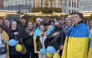Ukraińcy manifestowali na rynku w Katowicach (6)