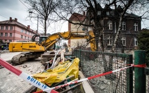 Zawalony budynek na Bednorza 20 w Szopienicach. Dzień po tragedii (11)