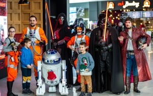 Cosplayerzy Star Wars kwestowali dla WOŚP w Libero Katowice (7)