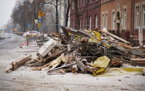 Zawalenie kamienicy na Bednorza w Katowicach. Trzeci dzień po tragedii (2)