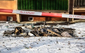 Dzień po pożarze mieszkania przy ul. Krzyżowej (5)