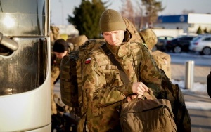 Wojskowi ratownicy medyczni również polecieli z Katowic do Turcji (2)