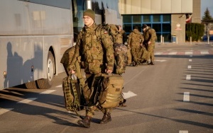 Wojskowi ratownicy medyczni również polecieli z Katowic do Turcji (4)