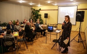 Spotkanie z Joanną Kałuską, autorką książki „Załęska Hałda i Osiedle Witosa w Katowicach”  (7)