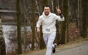 IX Bieg Fundacji Śląskie Anioły. Charytatywny bieg i marsz nordic walking ze skrzydłami  (19)