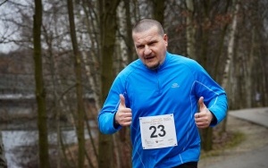 IX Bieg Fundacji Śląskie Anioły. Charytatywny bieg i marsz nordic walking ze skrzydłami  (3)