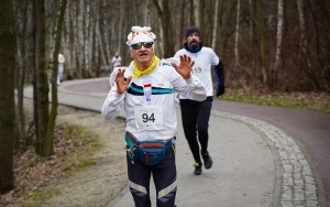 IX Bieg Fundacji Śląskie Anioły. Charytatywny bieg i marsz nordic walking ze skrzydłami  (6)