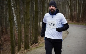 IX Bieg Fundacji Śląskie Anioły. Charytatywny bieg i marsz nordic walking ze skrzydłami  (7)