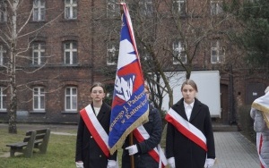 Odsłonięcie kamienia upamiętniającego Niezależne Zrzeszenie Studentów (3)