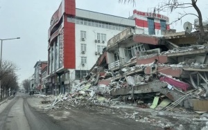 Trzęsienie ziemi w Turcji i Syrii. Pomaga Fundacja Wolne Miejsce z Katowic (8)