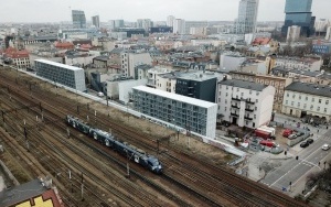 Automatyczny parking na Tylnej Mariackiej z drona (1)