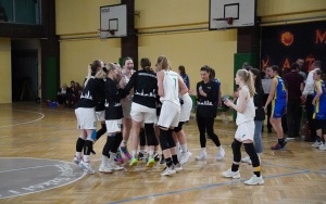 Mecz AZS UŚ Katowice - MUKS Chrobry Basket Głuchołazy  (18)