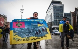Manifestacja i przemarsz dla Ukrainy  (16)