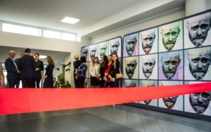 Uroczystość otwarcia Liceum Korczaka w Katowicach (17)