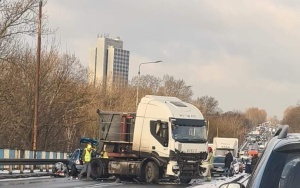 Wypadek na DK94 w Sosnowcu (2)