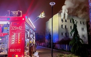 Pożar przy ulicy Żelaznej w Katowicach. Zginęła jedna osoba (4)