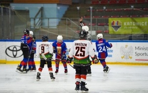 Hokejowy turniej Jantor Cup na lodowisku w Katowicach  (5)