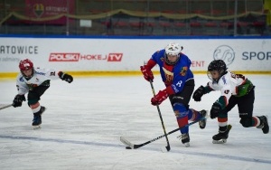 Hokejowy turniej Jantor Cup na lodowisku w Katowicach  (10)