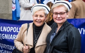 Protest pielęgniarek i położnych w Katowicach - 2023 (1)