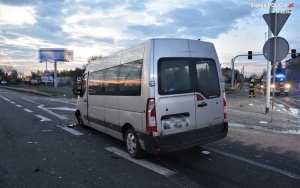 Wypadek samochodu osobowego i busa (4)