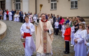 Uroczystość Pierwszej Komunii Świętej w katowickiej Archikatedrze (13)