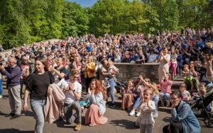 XXVI Święto Kwitnących Głogów w Parku Zadole (7)