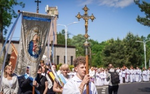 Poświęcenie nowego kościoła w Starych Panewnikach (6)