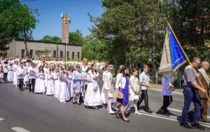 Poświęcenie nowego kościoła w Starych Panewnikach (7)