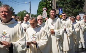 Poświęcenie nowego kościoła w Starych Panewnikach (8)