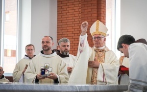 Poświęcenie nowego kościoła w Starych Panewnikach (6)