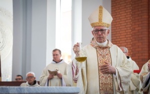 Poświęcenie nowego kościoła w Starych Panewnikach (10)